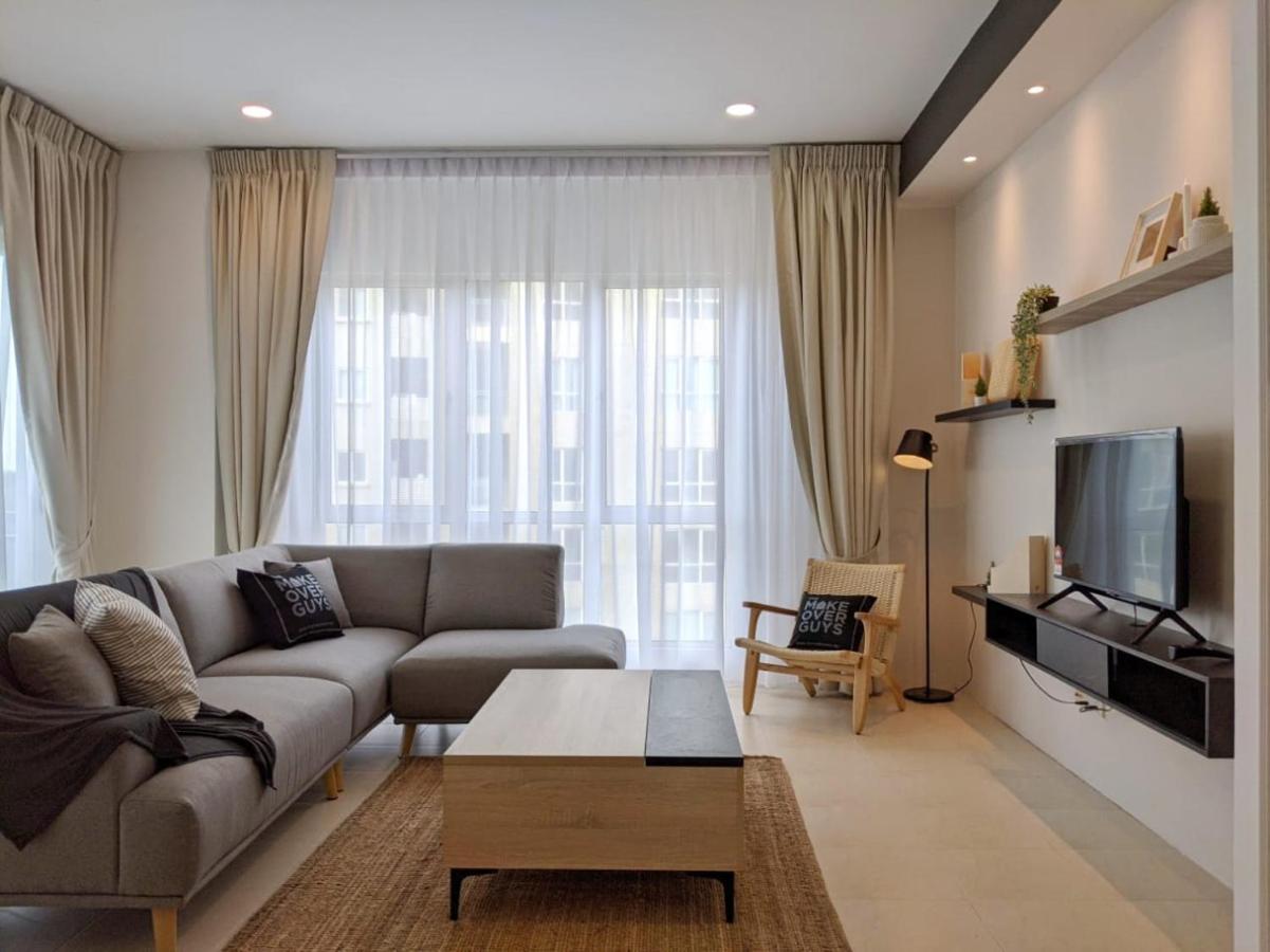 Santubong Suites B Just Like Home Damai Kuching Exterior foto